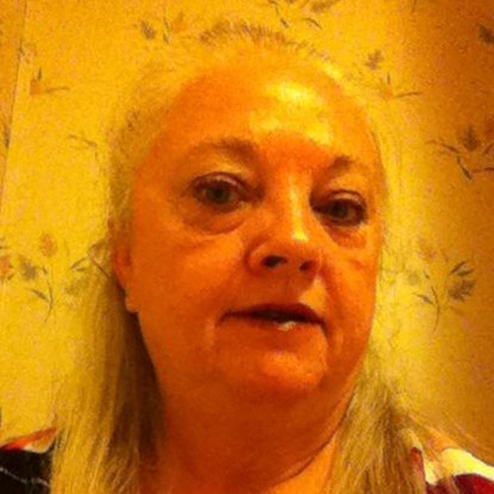 Meet your Posher, Suzanne